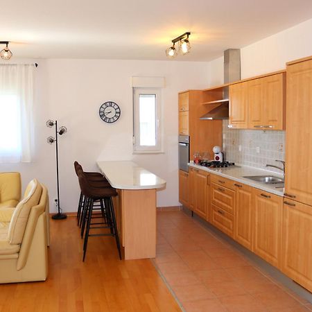 Aurora Luxury Apartment تروغير المظهر الخارجي الصورة