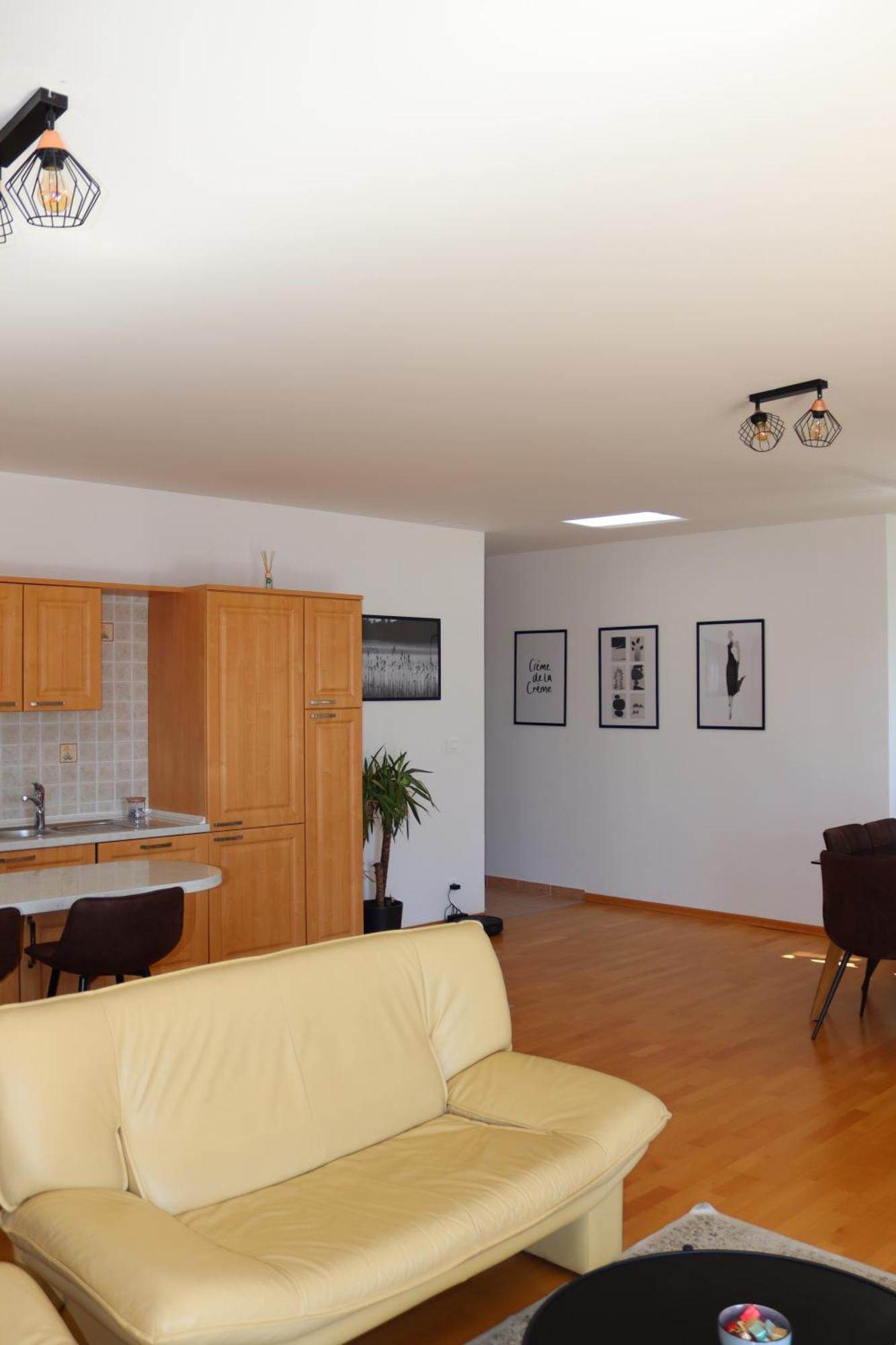 Aurora Luxury Apartment تروغير المظهر الخارجي الصورة