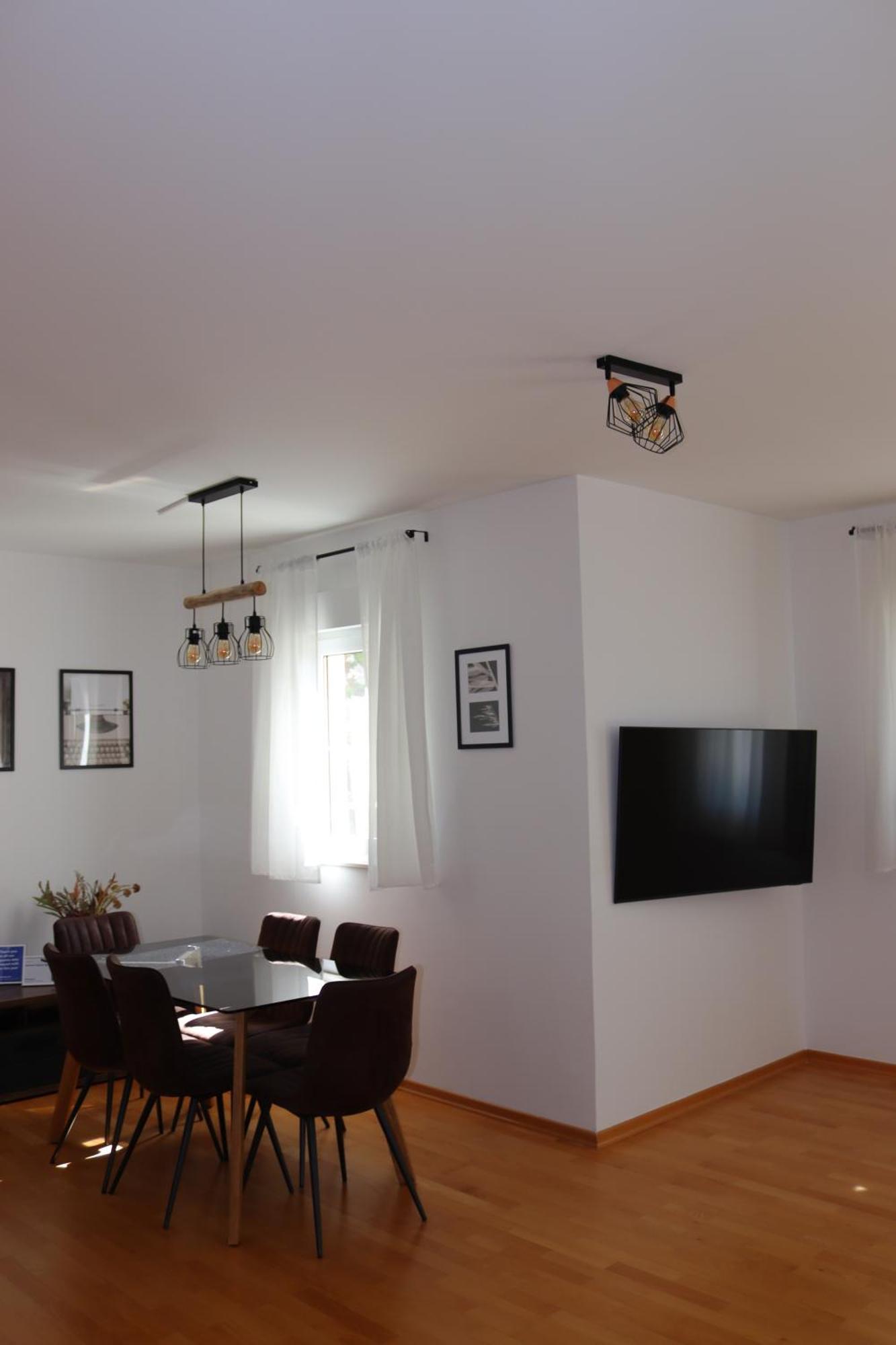 Aurora Luxury Apartment تروغير المظهر الخارجي الصورة